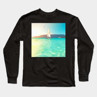 Sailing Day on the Ocean Long Sleeve T-Shirt